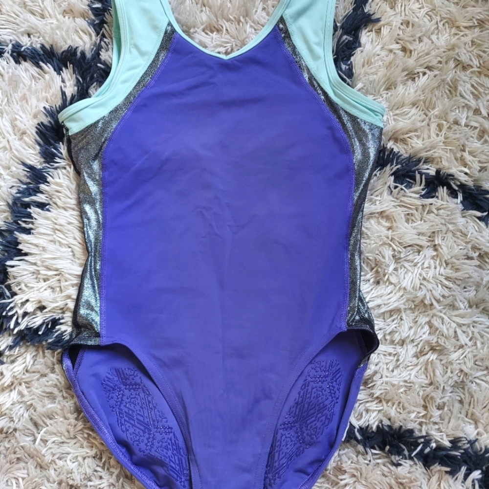 Girls size 14 ivivva gymnastics leotard